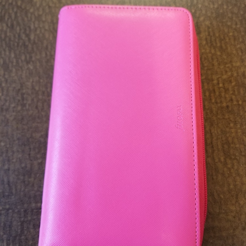 Filofax Saffiano Personal Compact Zip Organizer